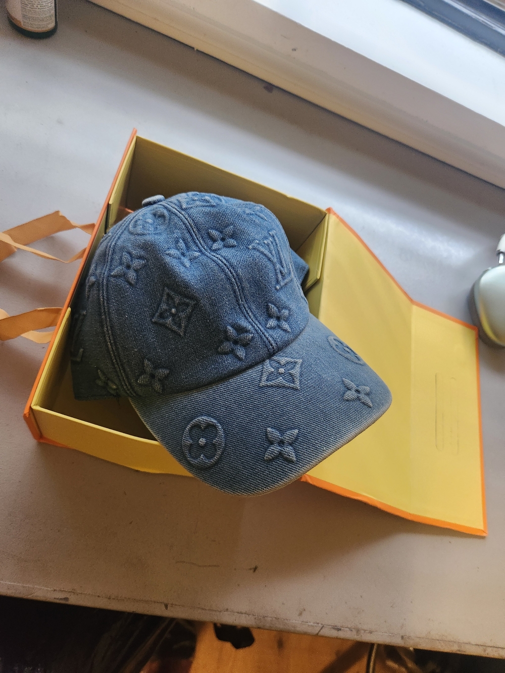 louis vuitton Cap